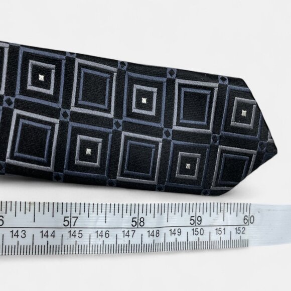 David Taylor Silk Tie Geometric Cubes Silver Black Formal Business Dress - Picture 6 of 6